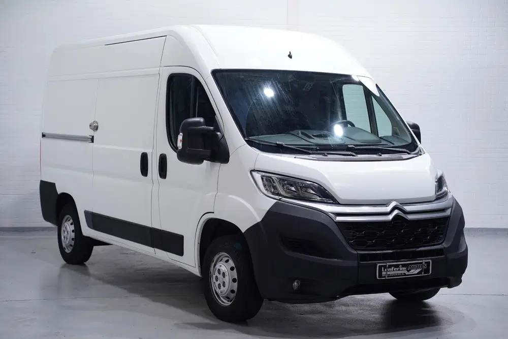 Citroën Jumper Citroen Jumper 2.0 BlueHDi 130 pk L2H2 Air uit 2019, foto 2