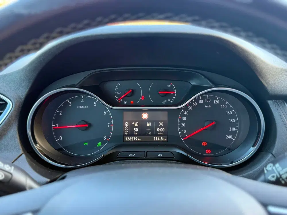 Opel Grandland 1.2 Turbo Business Executive uit 2019, foto 7