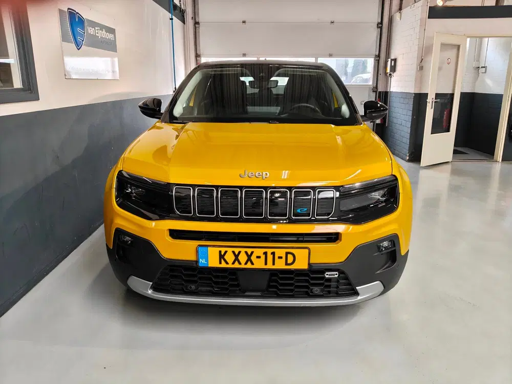 Jeep Avenger Summit 54 kWh uit 2023, foto 2