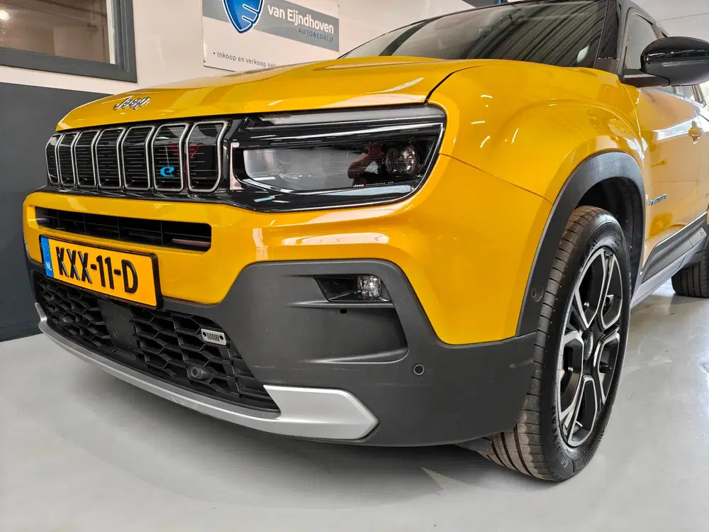 Jeep Avenger Summit 54 kWh uit 2023, foto 3