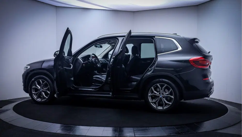 BMW X3 30iA xDr. EXECUTIVE Edition FULL LED uit 2020, foto 9