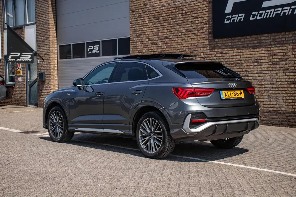 Audi Q3 45 TFSI e S-Line uit 2023, foto 4