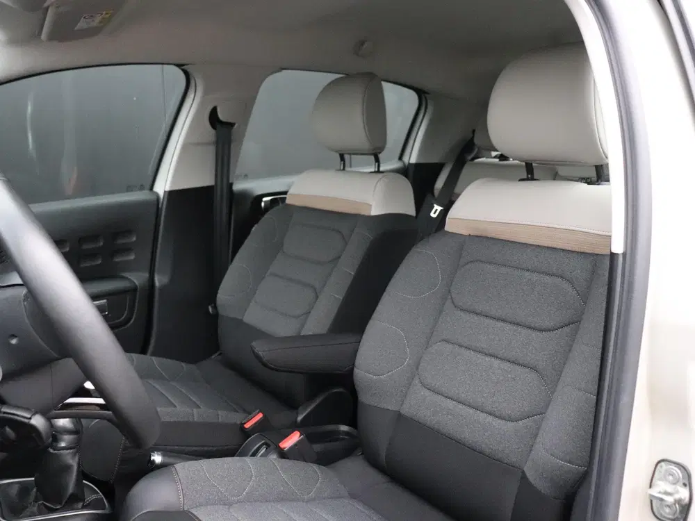 Citroën C3 Citroen C3 1.2 PureTech Business uit 2024, foto 12