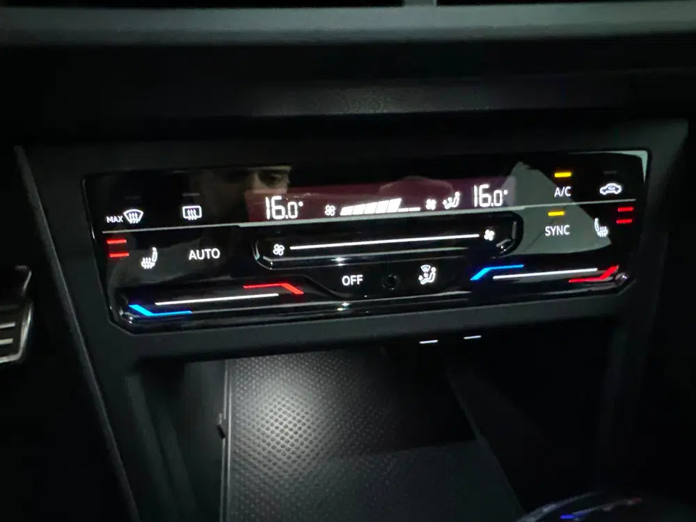 Volkswagen Polo 1.0 TSI R-Line Pano uit 2022, foto 15