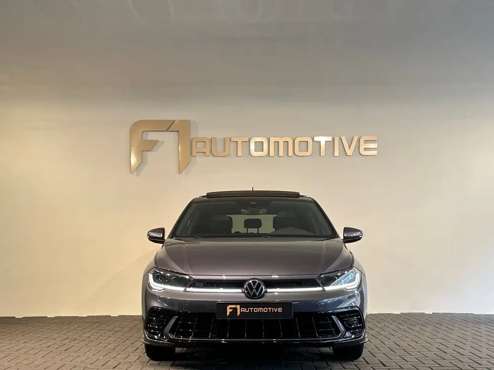 Volkswagen Polo 1.0 TSI R-Line Pano uit 2022, foto 2
