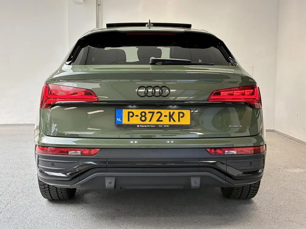 Audi Q5 55 TFSI e S edition uit 2021, foto 11