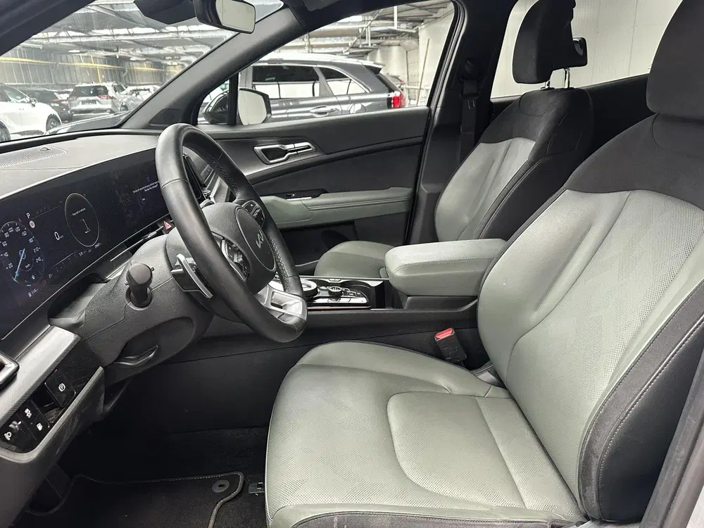 Kia Sportage 1.6 T-GDi Plug-in Hybrid AWD Dark Edition uit 2025, foto 2