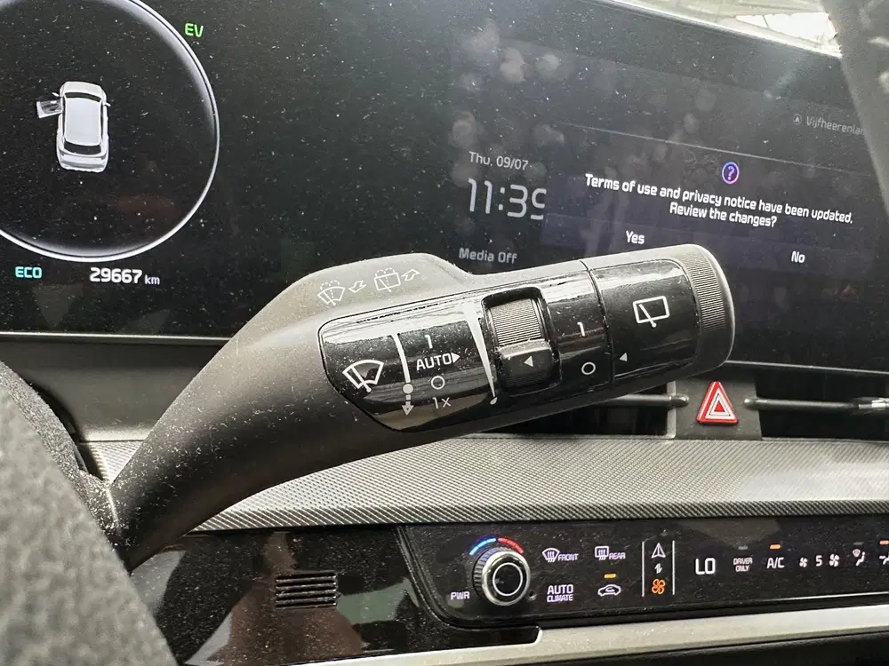 Kia Sportage 1.6 T-GDi Plug-in Hybrid AWD Dark Edition uit 2025, foto 8