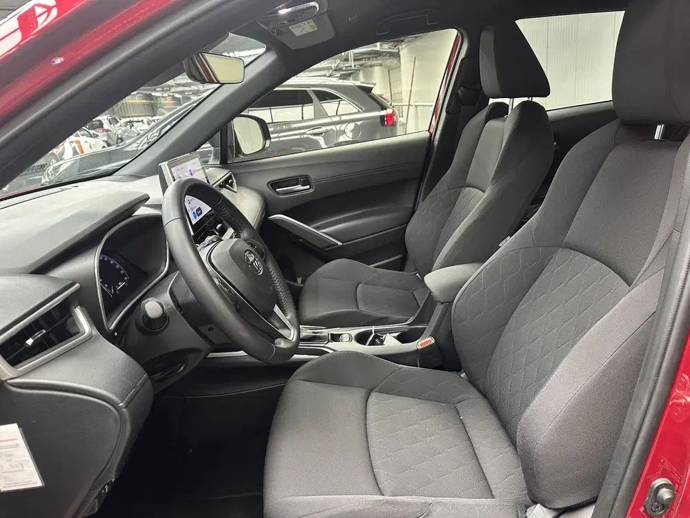 Toyota Corolla Cross Hybrid 140 Active uit 2025, foto 2