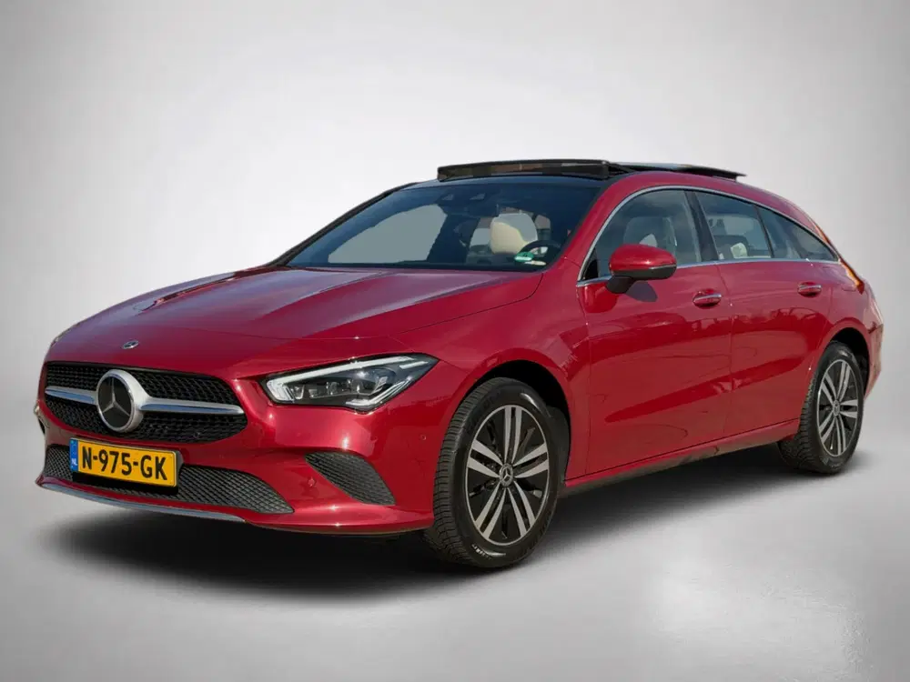 Mercedes-Benz CLA 250e Solution AMG Li uit 2021, foto 11