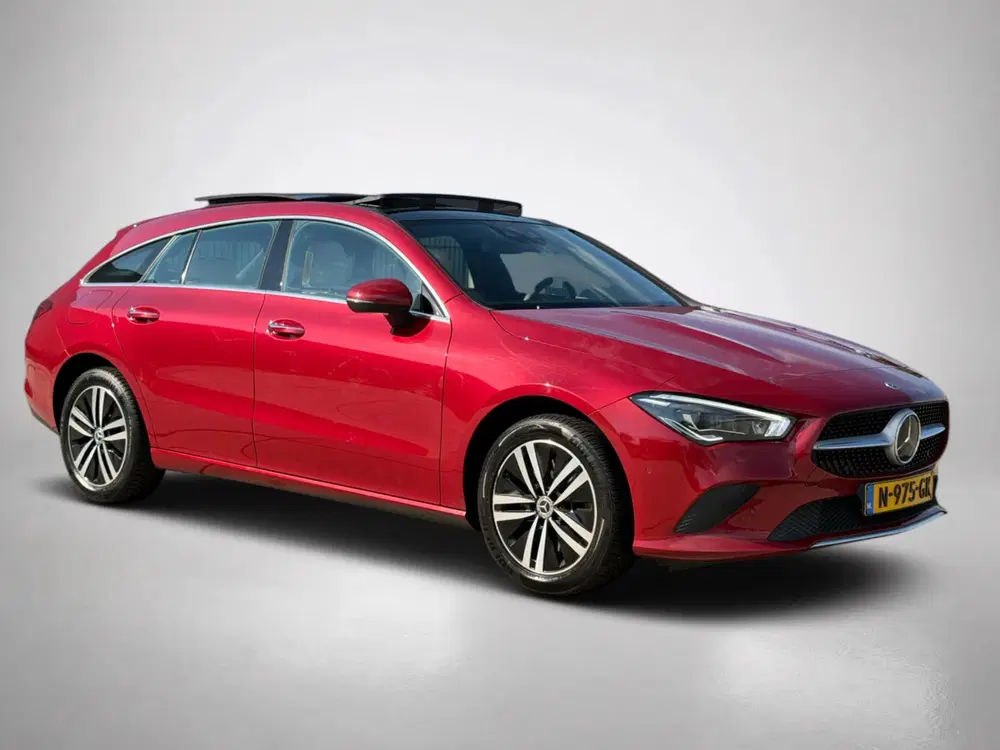 Mercedes-Benz CLA 250e Solution AMG Li uit 2021, foto 13