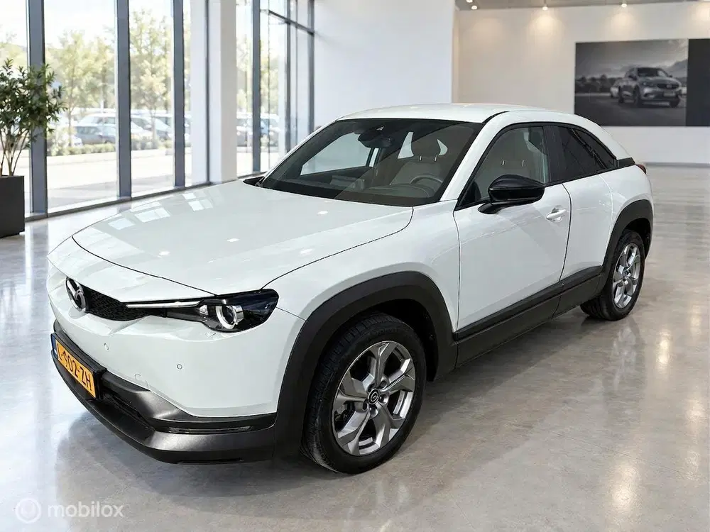 Mazda MX-30 e-SkyActiv 145 36 kWh uit 2021, foto 4