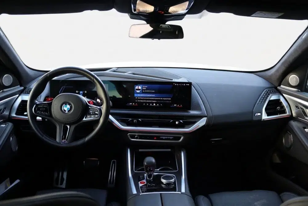 BMW XM PHEV 30 kWh M Sport V8 Carbon l Drive Assi uit 2024, foto 15