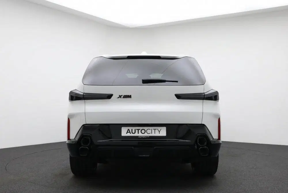 BMW XM PHEV 30 kWh M Sport V8 Carbon l Drive Assi uit 2024, foto 4