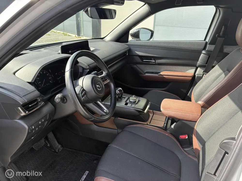 Mazda MX-30 e-SkyActiv 145 First Edition 36 kWh uit 2020, foto 10
