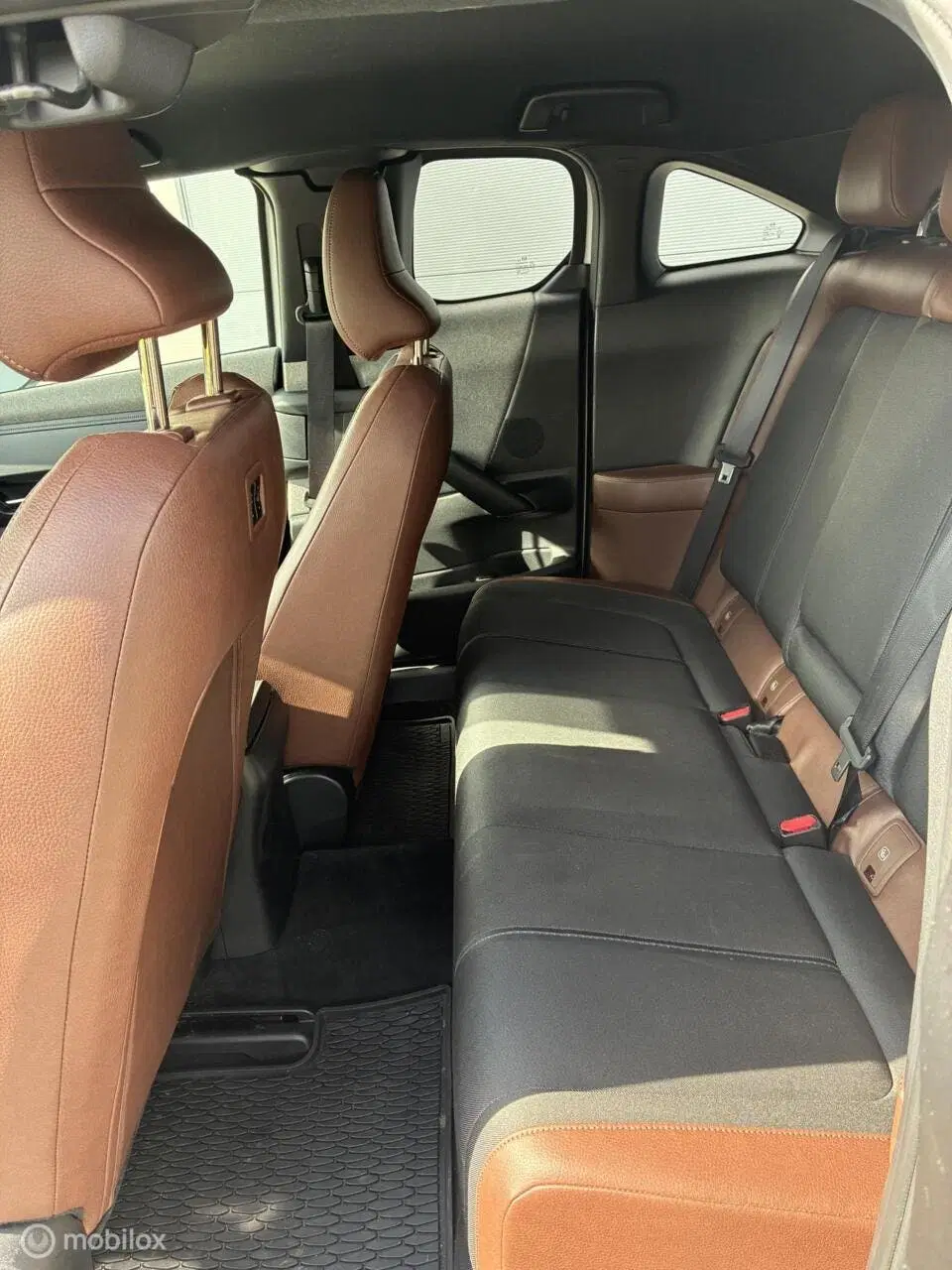 Mazda MX-30 e-SkyActiv 145 First Edition 36 kWh uit 2020, foto 12