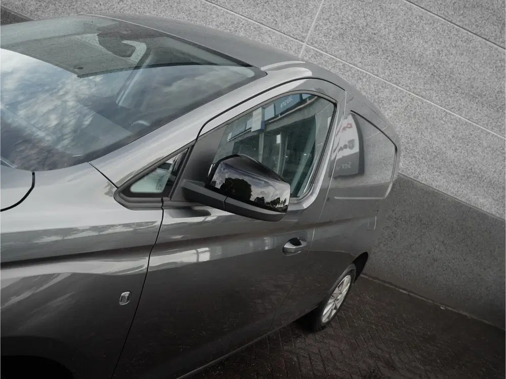 Volkswagen Caddy 2.0 TDI Style uit 2024, foto 15