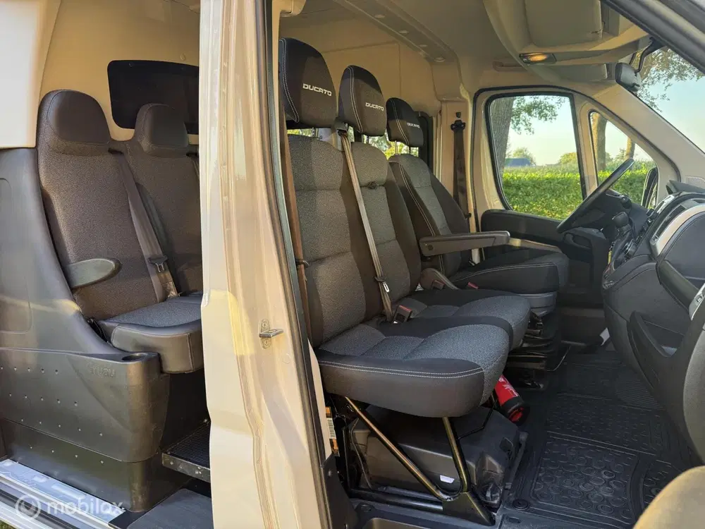Fiat Ducato Ducato Maxi Power 177 pk L3H2 DC Automaat uit 2021, foto 2