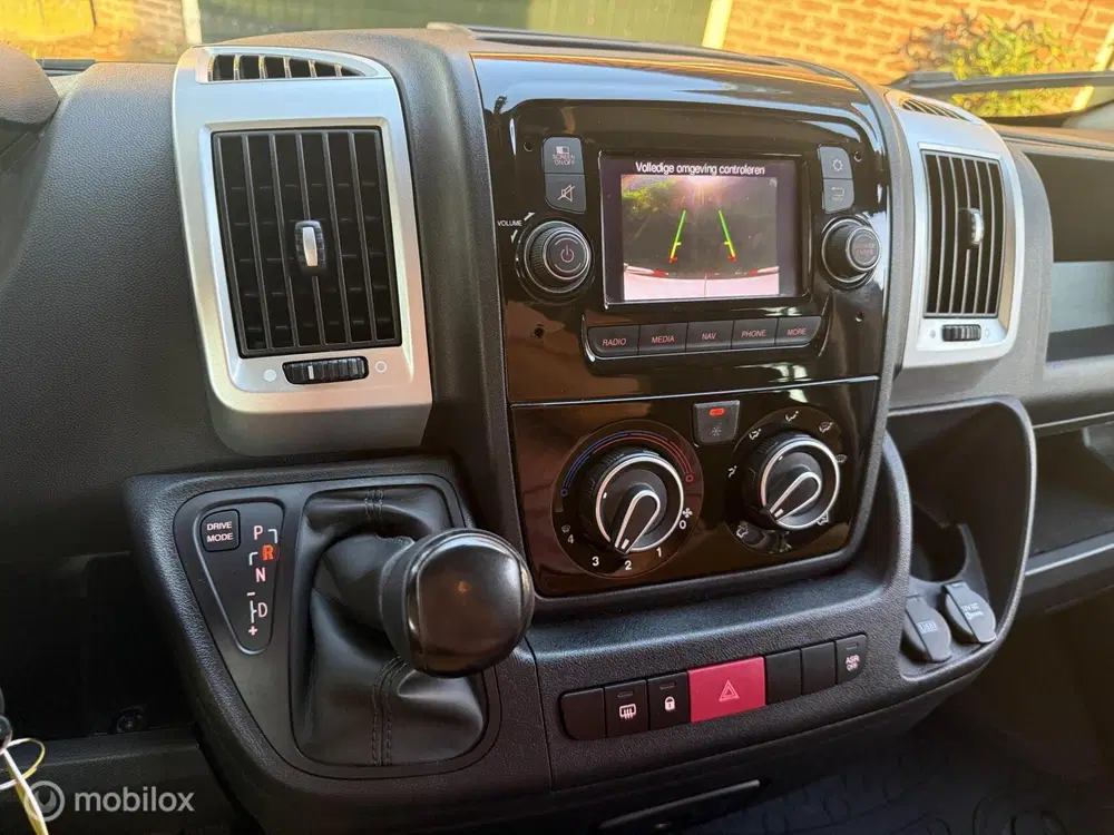 Fiat Ducato Ducato Maxi Power 177 pk L3H2 DC Automaat uit 2021, foto 3