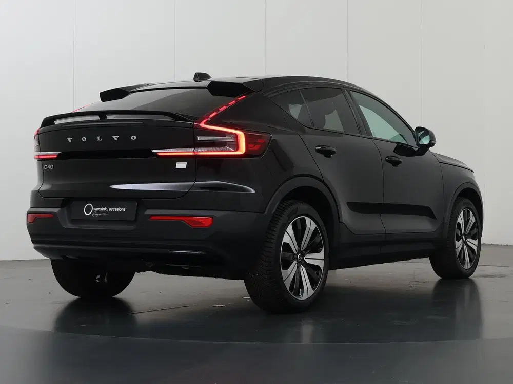 Volvo C40 Single Motor Ultimate 69 kWh uit 2023, foto 2
