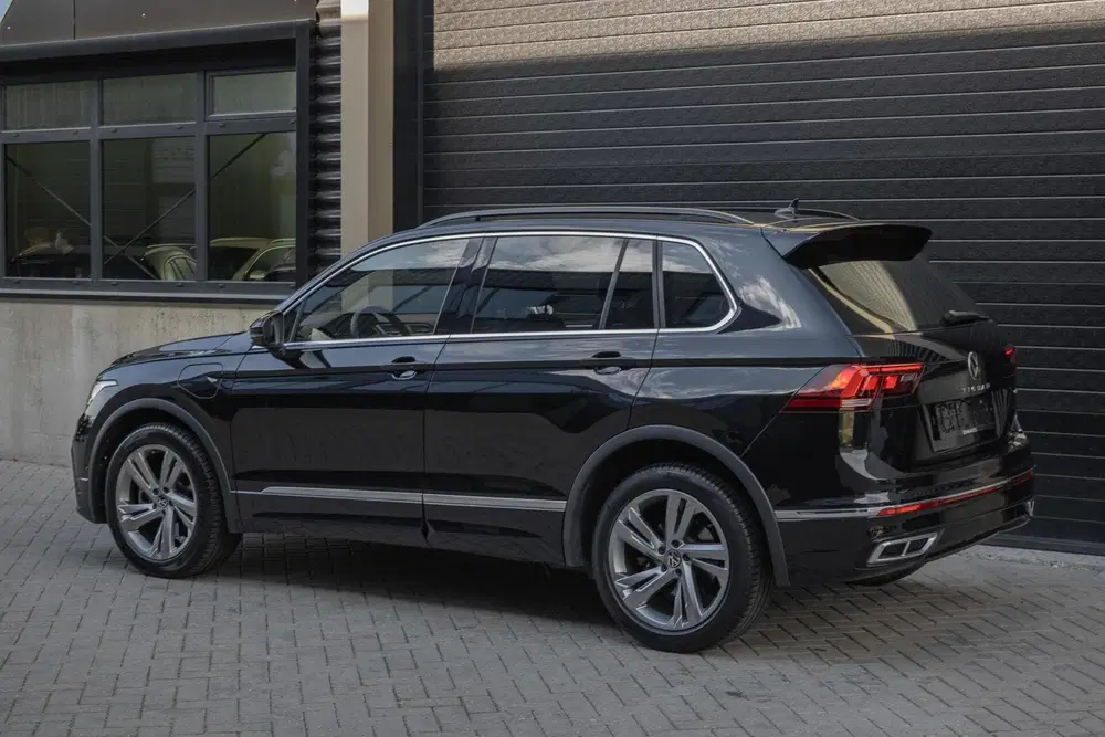 Volkswagen Tiguan 1.4 TSI eHybrid R-Line uit 2023, foto 7