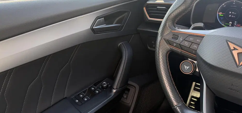 Cupra Formentor 1.4 e-Hybrid VZ Copper Edition PANO uit 2022, foto 14