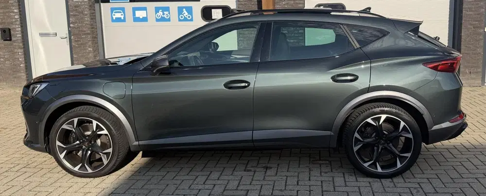 Cupra Formentor 1.4 e-Hybrid VZ Copper Edition PANO uit 2022, foto 8