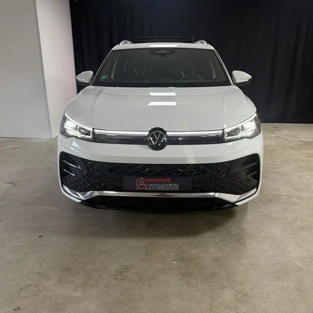Volkswagen Tiguan 1.5 eHybrid R-Line Edition 360 uit 2025, foto 3