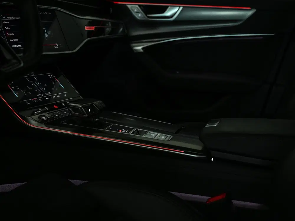 Audi A6 RS 6 TFSI quattro uit 2022, foto 4