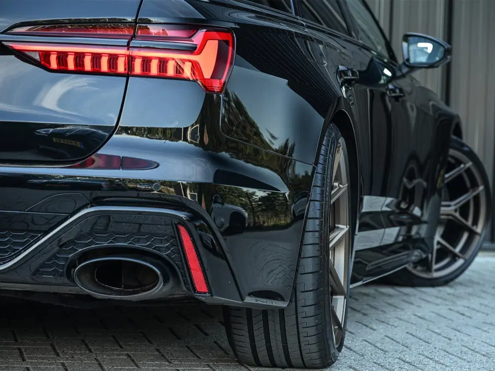 Audi A6 RS 6 TFSI quattro uit 2022, foto 7