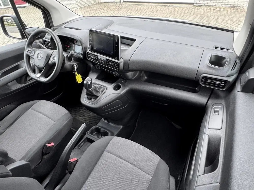 Opel Combo 1.6D Edition Trekhaak uit 2019, foto 12