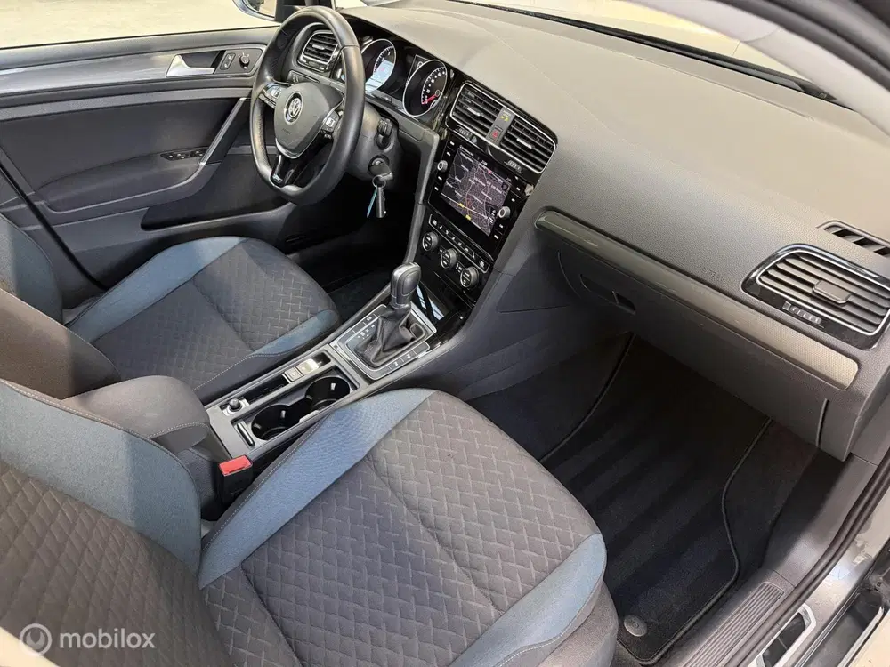 Volkswagen Golf 7.5 R-Line 1.5 TSI DSG 150PK uit 2019, foto 14