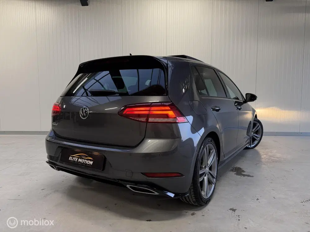 Volkswagen Golf 7.5 R-Line 1.5 TSI DSG 150PK uit 2019, foto 5