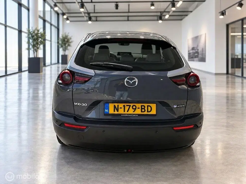 Mazda MX-30 e-SkyActiv 145 36 kWh uit 2021, foto 6