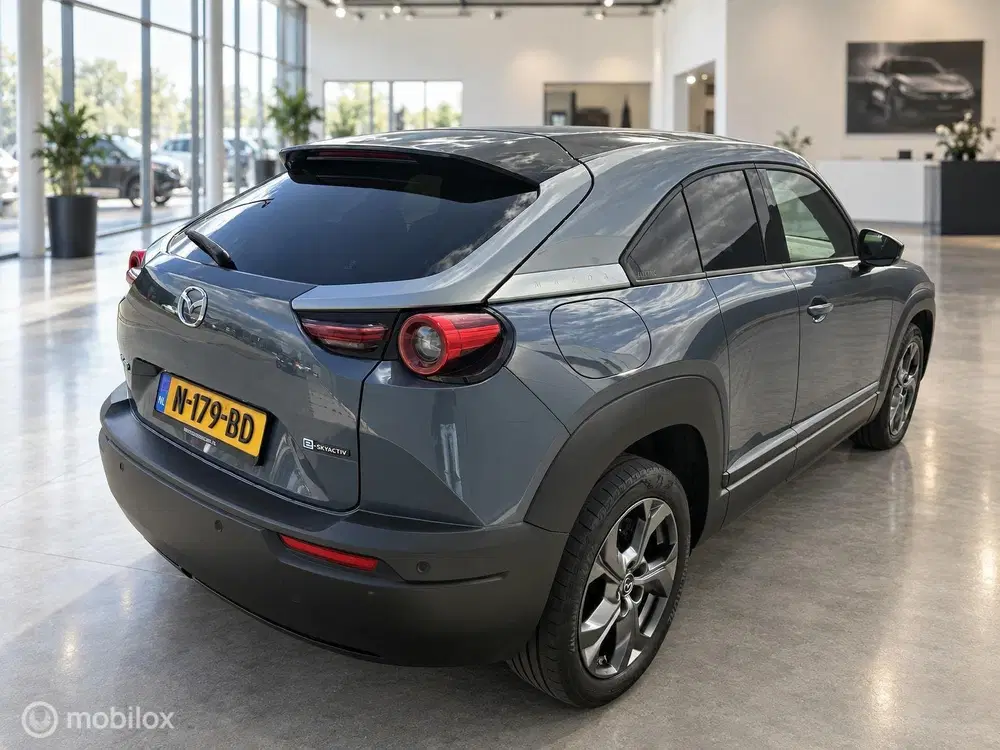 Mazda MX-30 e-SkyActiv 145 36 kWh uit 2021, foto 7