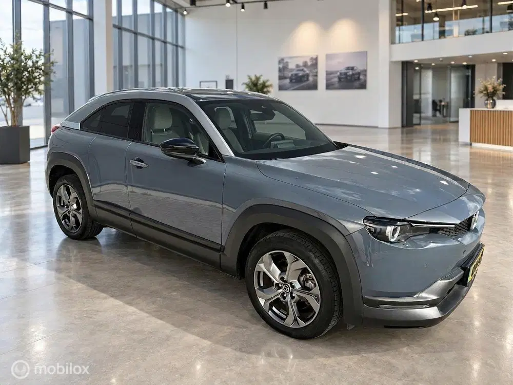 Mazda MX-30 e-SkyActiv 145 36 kWh uit 2021, foto 9