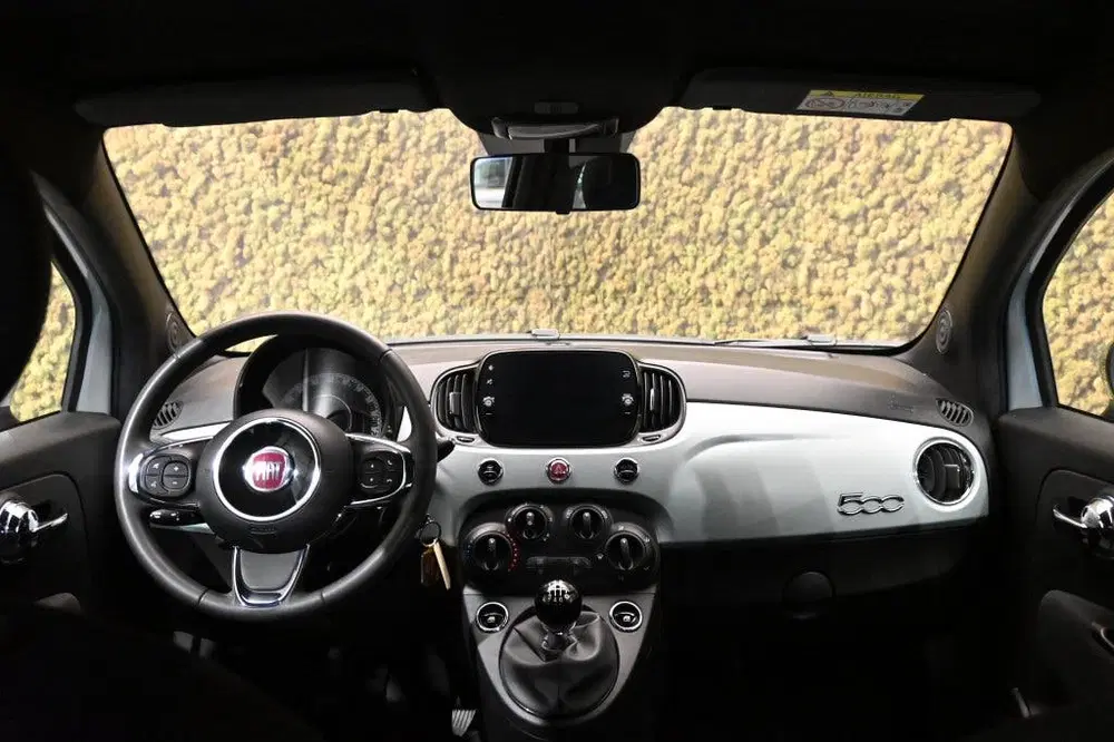 Fiat 500 1.0 Hybrid uit 2023, foto 13