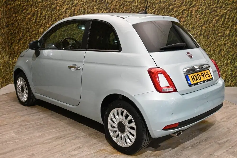 Fiat 500 1.0 Hybrid uit 2023, foto 6