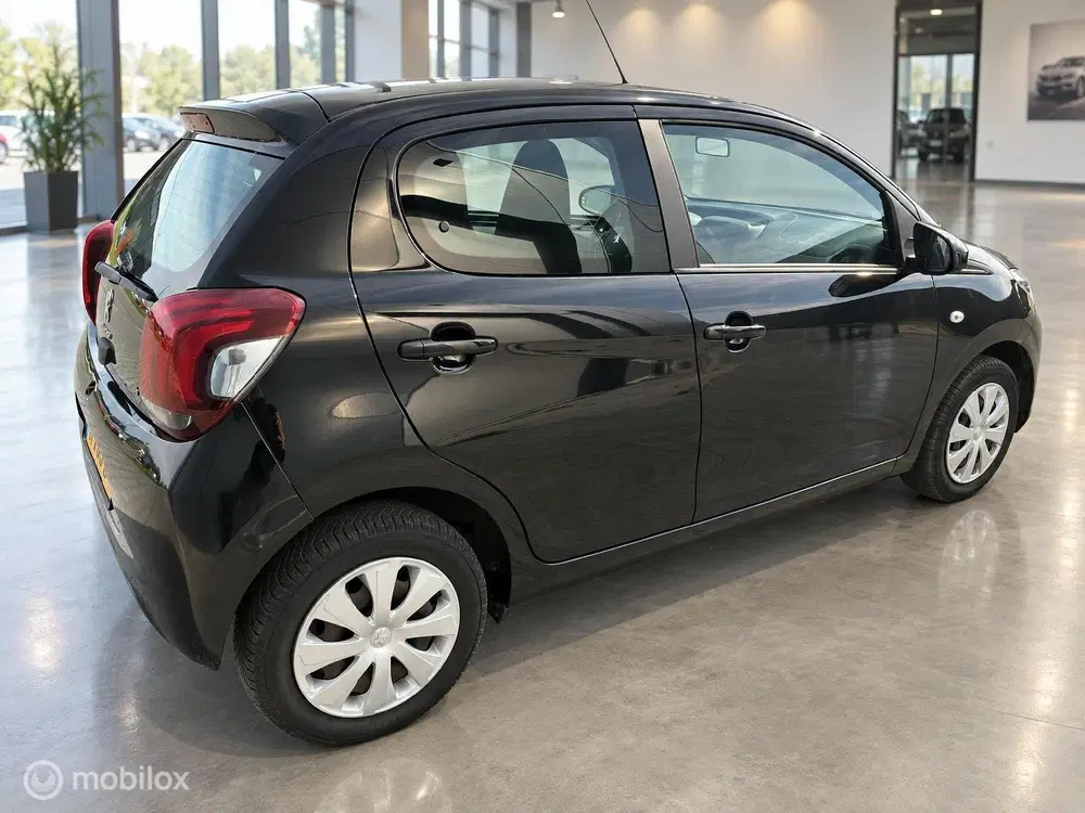 Peugeot 108 1.0 e-VTi Active uit 2021, foto 10