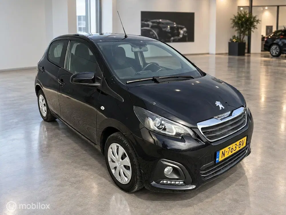 Peugeot 108 1.0 e-VTi Active uit 2021, foto 12