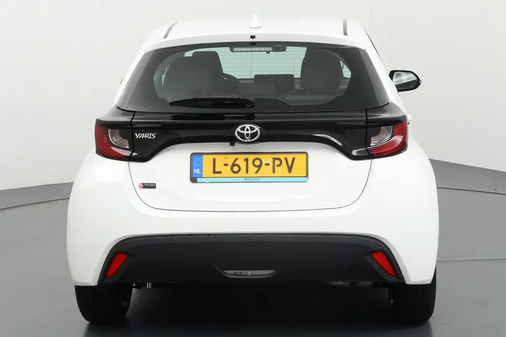 Toyota Yaris 1.0 VVT-i Active Compact uit 2021, foto 13