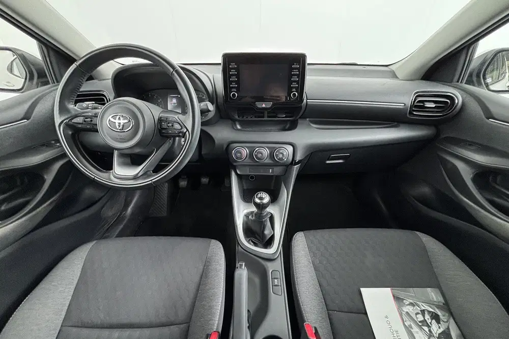 Toyota Yaris 1.0 VVT-i Active Compact uit 2021, foto 2