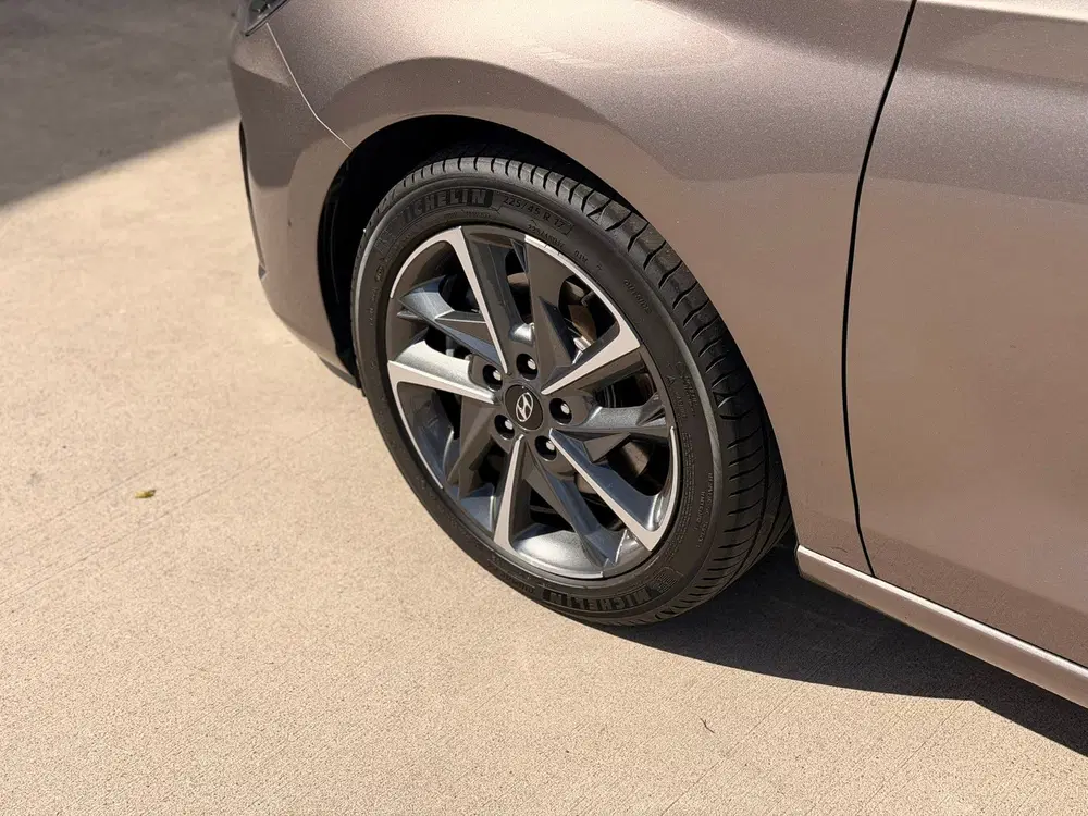 Hyundai i30 1.0 T-GDi MHEV Comfort Smart Virtual Camer uit 2022, foto 4