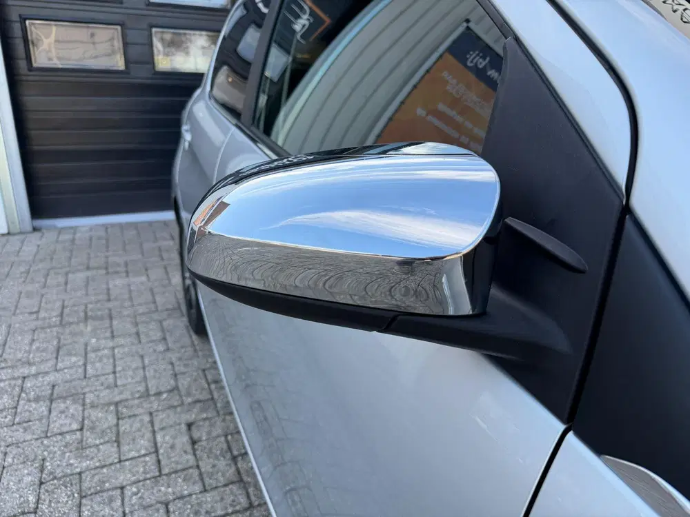 Peugeot 108 1.0 e-VTi Allure TOP uit 2019, foto 13