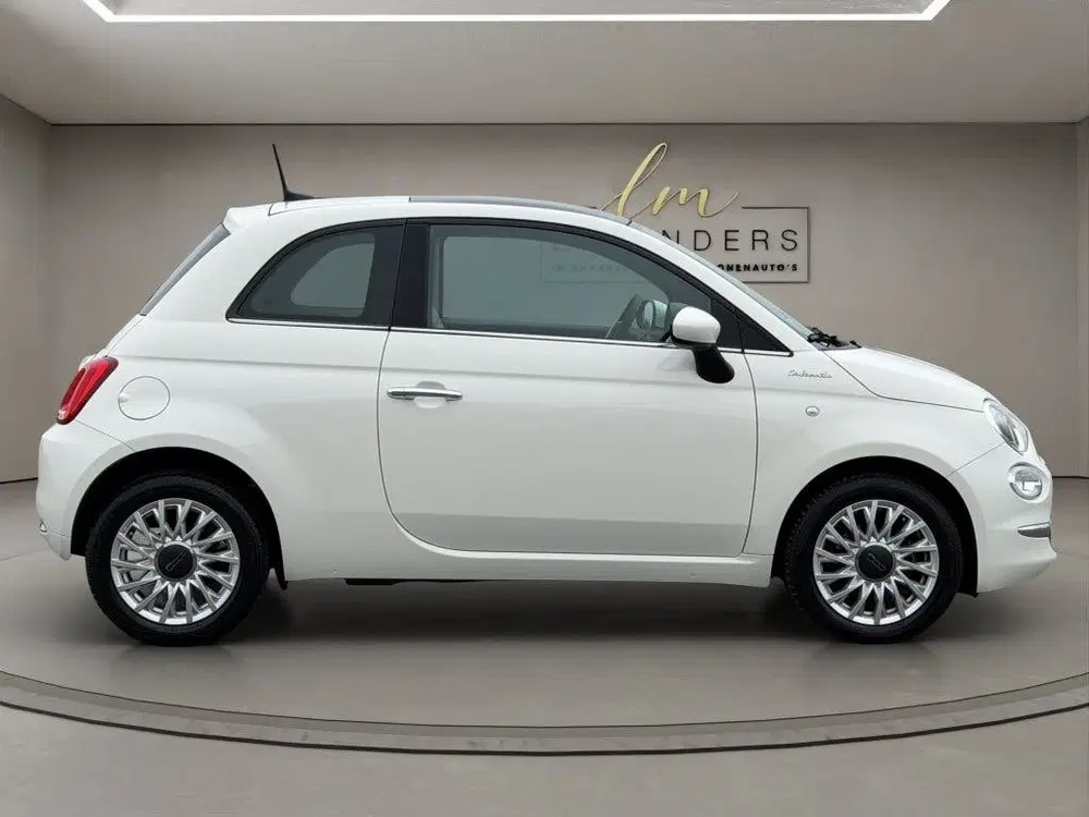 Fiat 500 1.0 Hybrid Dolcevita 2023 WIT uit 2023, foto 2