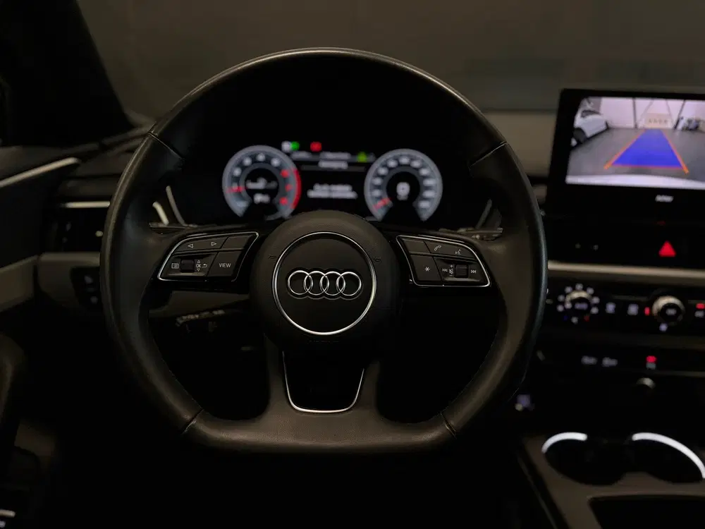 Audi A4 35 TFSI S edition Competition Virtual Deal uit 2023, foto 14