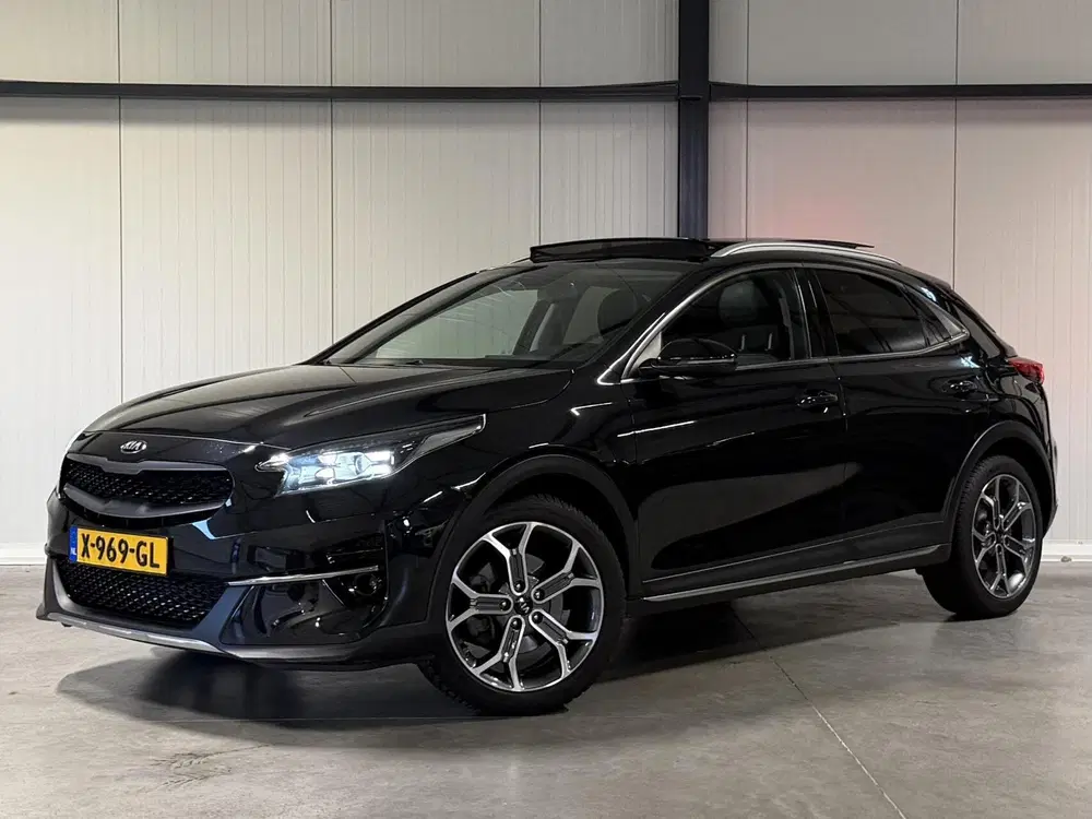 Kia XCeed 1.0 T-GDi DynamicLine Pano Virtual Camera uit 2021