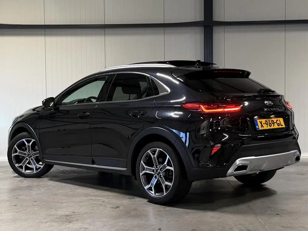 Kia XCeed 1.0 T-GDi DynamicLine Pano Virtual Camera uit 2021, foto 4