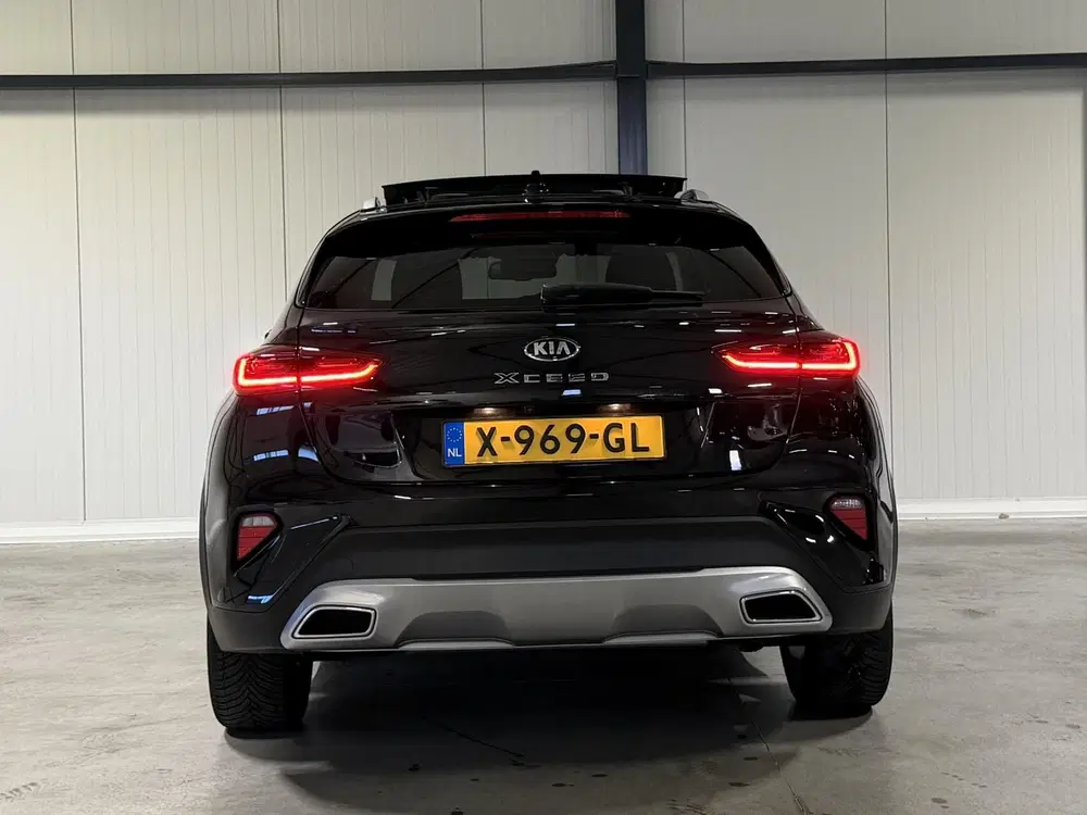 Kia XCeed 1.0 T-GDi DynamicLine Pano Virtual Camera uit 2021, foto 8