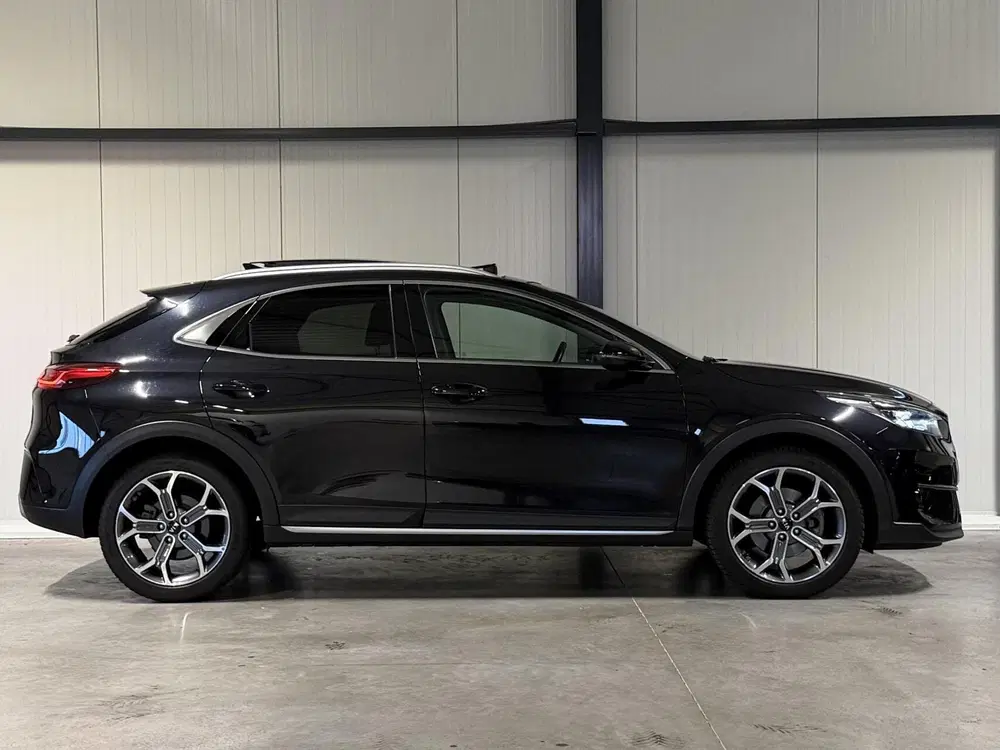 Kia XCeed 1.0 T-GDi DynamicLine Pano Virtual Camera uit 2021, foto 9